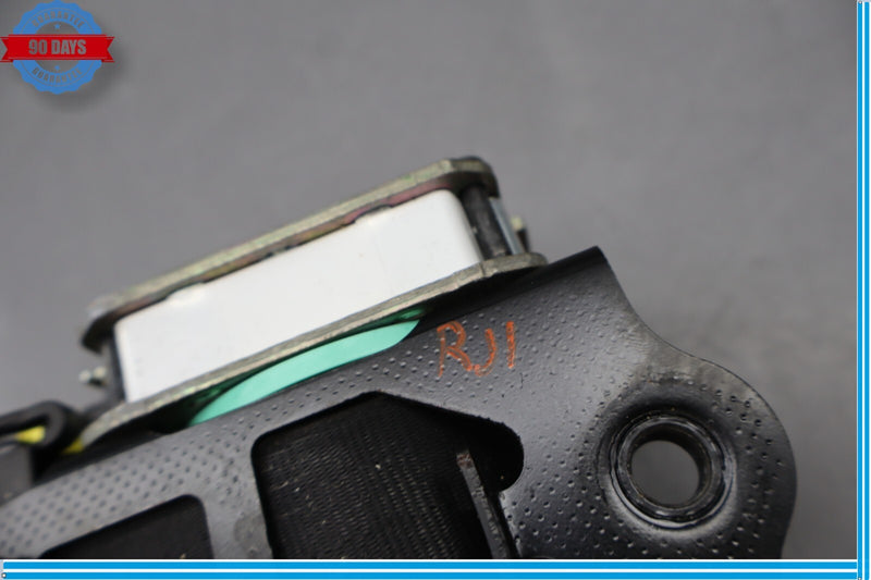 Load image into Gallery viewer, 10-16 Porsche Panamera 970 Front Right Side Seat Belt Seatbelt Retractor Oem
