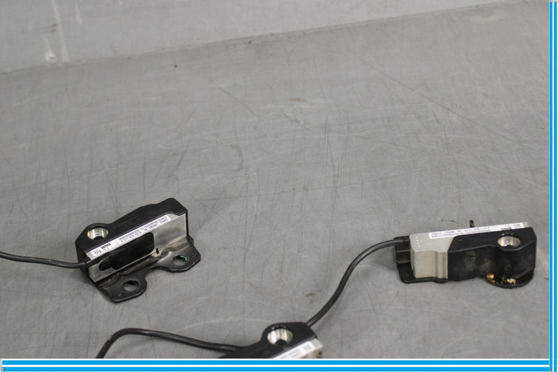 Load image into Gallery viewer, 06-13 Mercedes GL550 GL450 Right Seat Weight Sensor Control Module Oem
