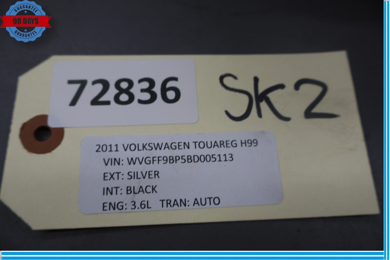 Load image into Gallery viewer, 11-17 Volkswagen VW Touareg Front Right Side Steering Spindle Knuckle Hub OEM

