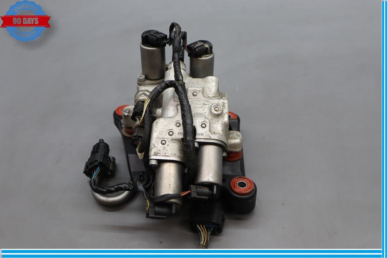 Load image into Gallery viewer, 09-12 BMW 750i 750Li Dynamic Drive Suspension Hydraulic Valve Block Oem
