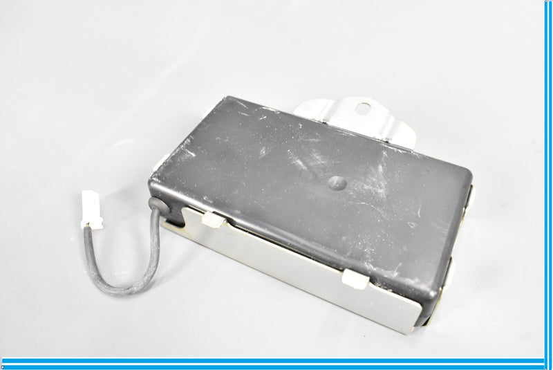 Load image into Gallery viewer, 07-09 Lexus LS460 Battery Mayday Communication Control Module Oem
