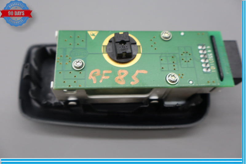 Load image into Gallery viewer, 10-16 Porsche Panamera 970 Turbo Rear Right Passenger Side Reading Light Oem
