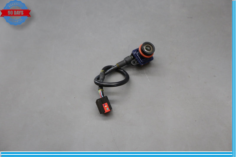 Load image into Gallery viewer, 14-17 Maserati Ghibli M157 Rear View Backup Parking Assist Camera 178269 Oem
