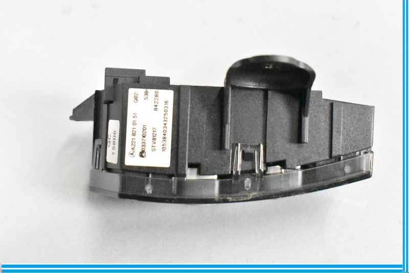Load image into Gallery viewer, 07-14 Mercedes S550 CL550 W221 Front Left Door Lock Unlock Button Switch Oem
