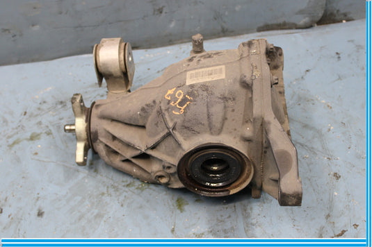 08-14 Mercedes W204 C250 E350 Rear Differential Diff Axle Carrier Oem