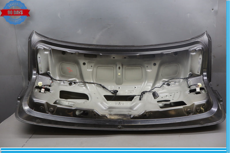 Load image into Gallery viewer, 15-16 Hyundai Genesis Rear Trunk Lid Panel Assembly White 69200-B1020 Oem
