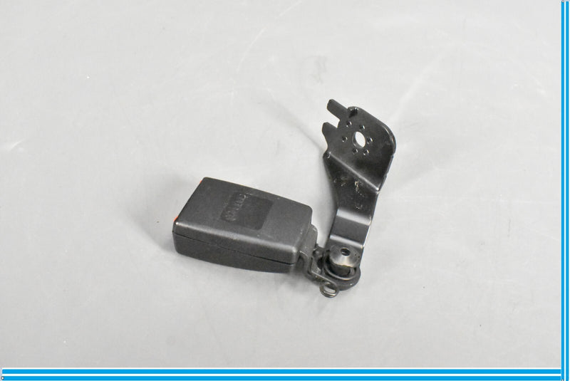 Load image into Gallery viewer, 11-17 Audi A8 Quattro Left Rear Seat belt Seatbelt buckle 4H0857739989 Oem
