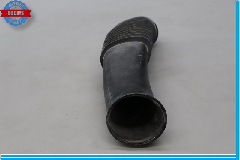 Load image into Gallery viewer, 03-10 Porsche Cayenne 955 957 Right Passenger Side Air Intake Tube Pipe Oem
