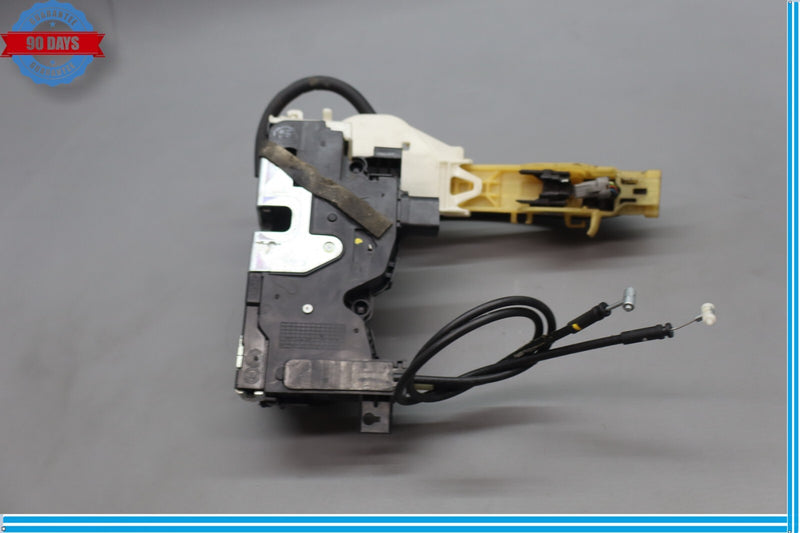 Load image into Gallery viewer, 11-16 Hyundai Equus SIG Front Left Driver Side Exterior Door Handle Oem
