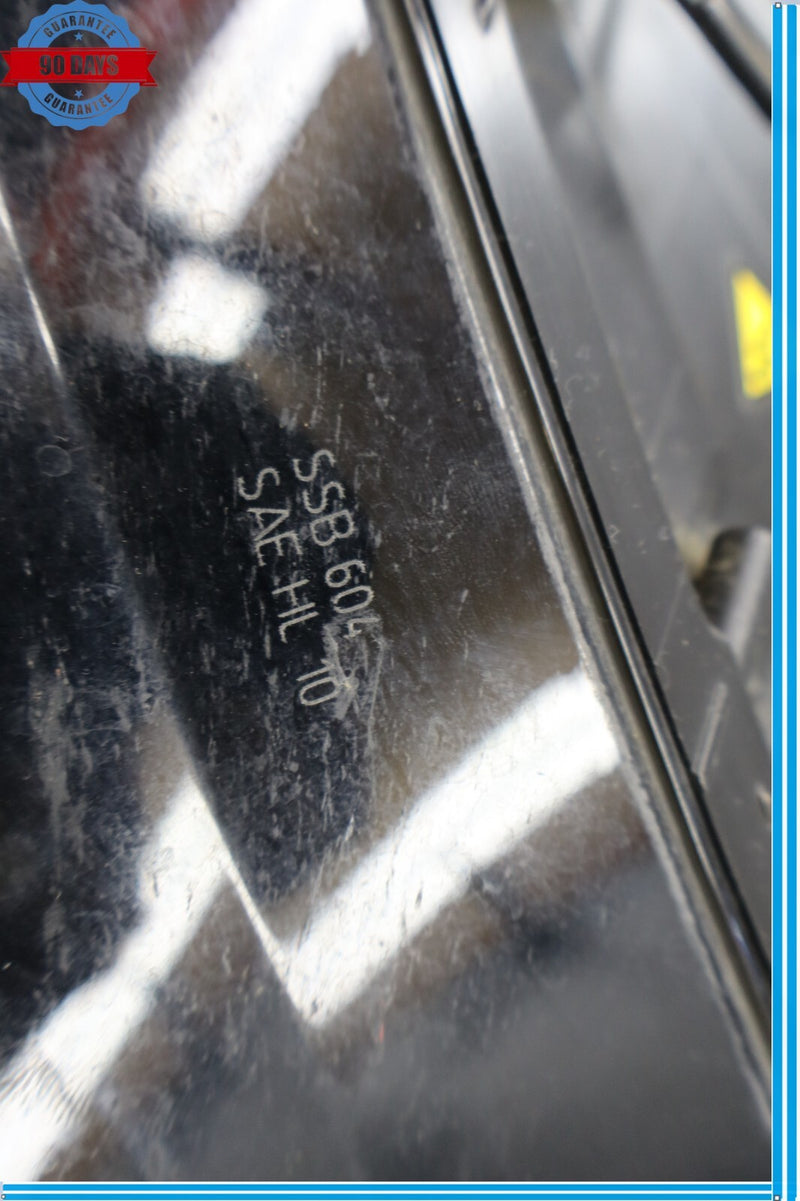 Load image into Gallery viewer, 11-14 Audi A8 Quattro S8 Front Right Passenger Side Headlight Lamp Oem
