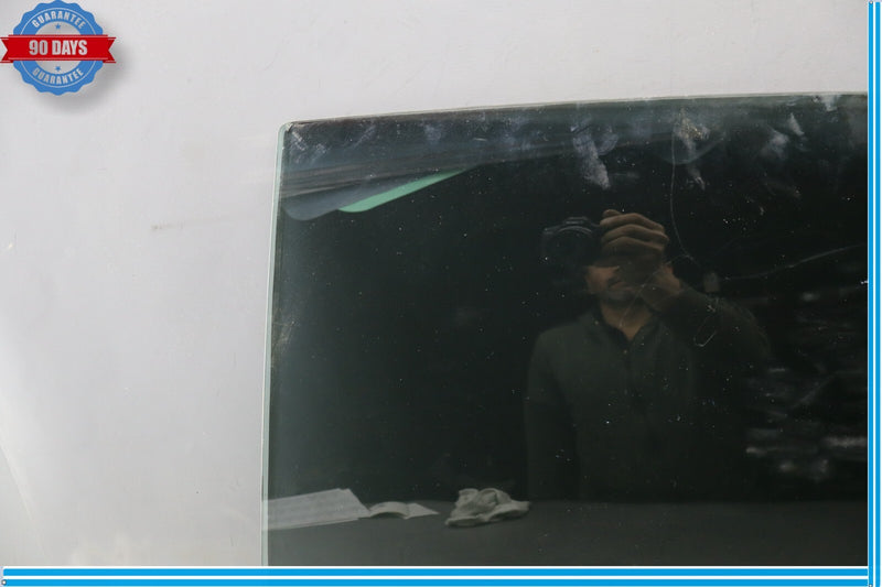 Load image into Gallery viewer, 11-18 Audi A8 A8L Quattro Rear Left Driver Side Door Window Auto Glass Oem
