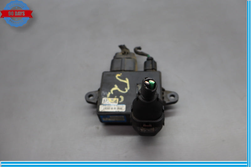 Load image into Gallery viewer, 11-13 Hyundai Equus SIGHVAC Fan Motor Controller Module Black 25384-3M280 Oem
