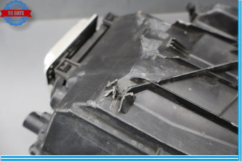 Load image into Gallery viewer, 10-13 Porsche Panamera Front Left Side Xenon Headlight Head Light Lamp Oem
