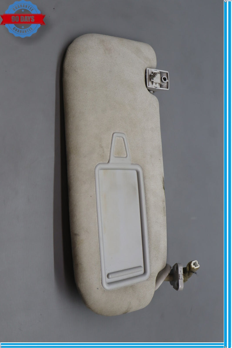 Load image into Gallery viewer, 11-13 Hyundai Equus Front Right Side Sunvisor Shade Cover 852013N950 Oem
