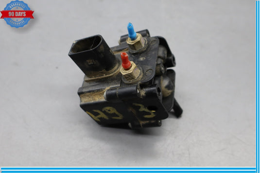 10-13 BMW  535i GT xDrive Air Suspension Air Transfer Relief Valve Block Oem