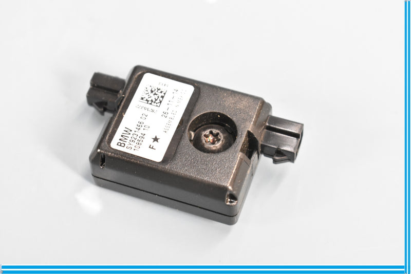 Load image into Gallery viewer, 12-18 BMW 320i 328i 428i Antenna Radio Signal Amplifier Control Module Oem
