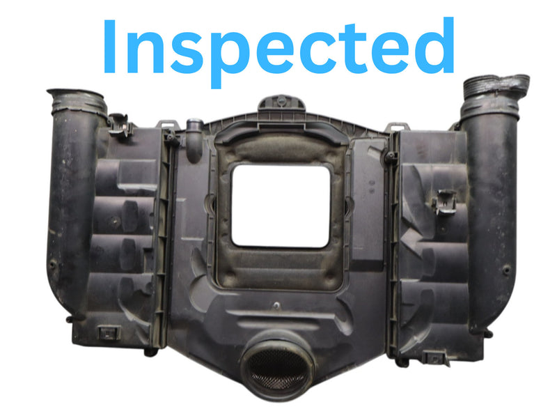 Load image into Gallery viewer, 06-13 Mercedes E350 Engine Intake Filter Air Box Assembly A1120940004 Oem
