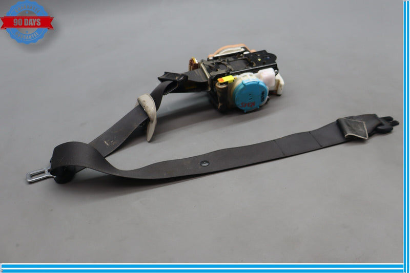 Load image into Gallery viewer, 15-17 Hyundai Genesis Front Right Side Seatbelt Retractor 88820B1510 Oem
