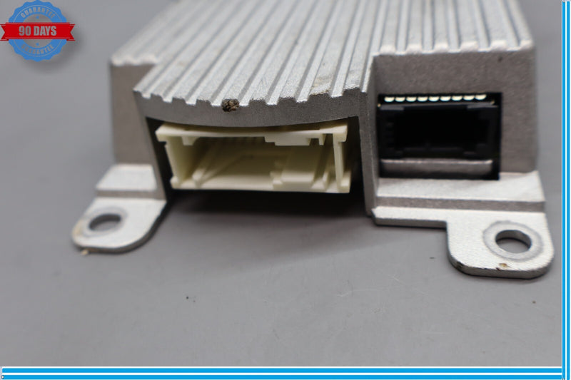 Load image into Gallery viewer, 11-13 BMW 528i 535i 550i xDrive Bluethoot Contorl Module Unit Comuter Oem

