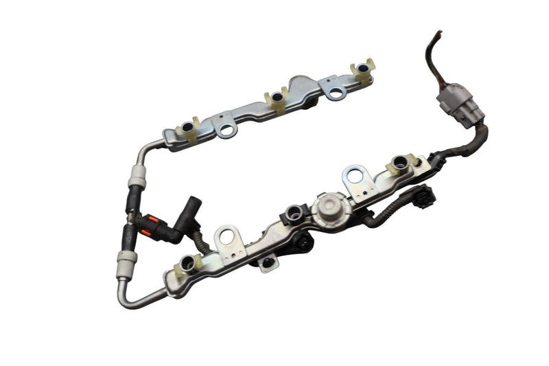 Load image into Gallery viewer, 07-15 Lexus GS450h 3.5 Upper Fuel Rail Injection Line Delivery Pipe Assembly Oem
