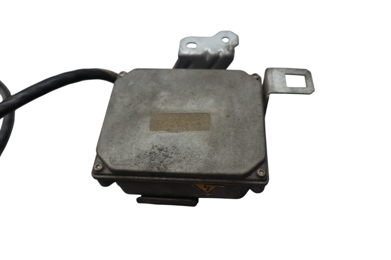 Load image into Gallery viewer, 96-02 Mercedes R129 SL500 SL600 Front Right Passenger Side Headlight Lamp Oem
