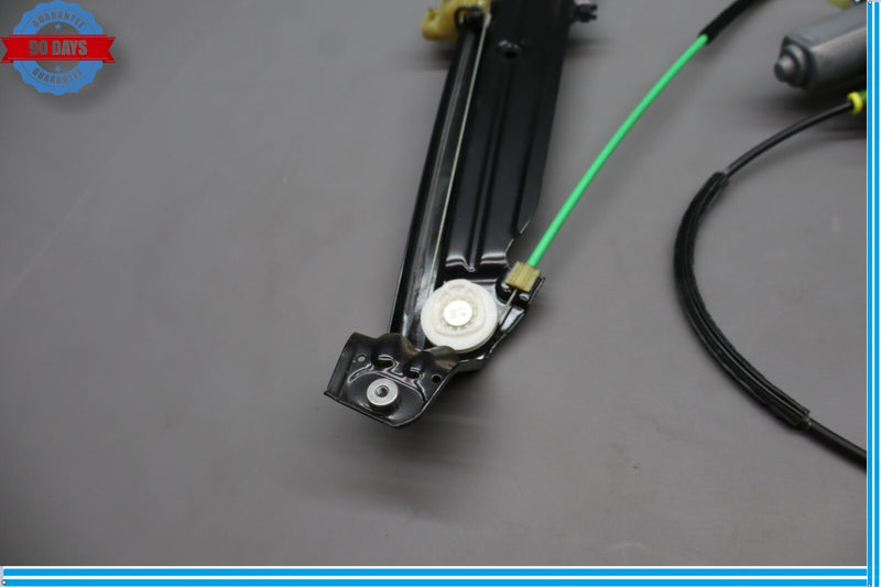 Load image into Gallery viewer, 10-17 BMW  535i GT xDrive Front Right Side Door Window Regulator W/ Motor Oem
