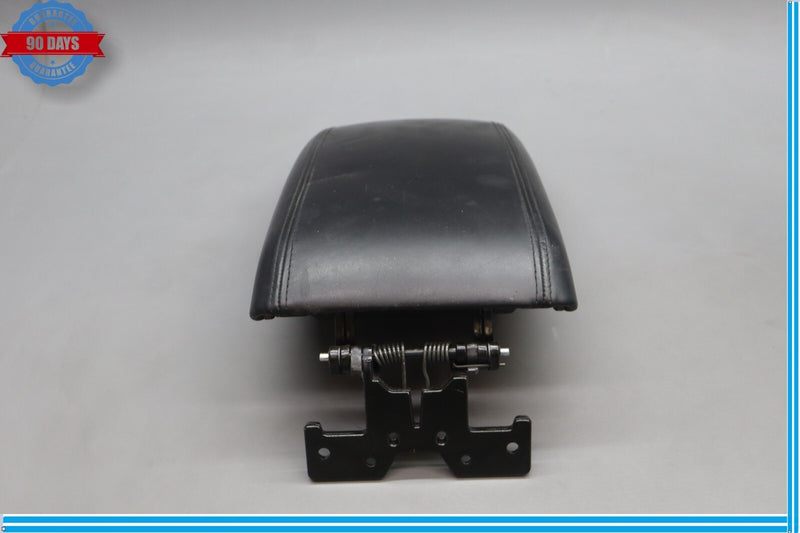 Load image into Gallery viewer, 11-13 Hyundai Equus Front Center Console Arm Rest Armrest Storage Black Oem
