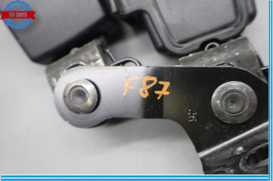 12-18 Audi A6 Rear Seatbelt Double Buckle Receiver 4G0857739 Oem