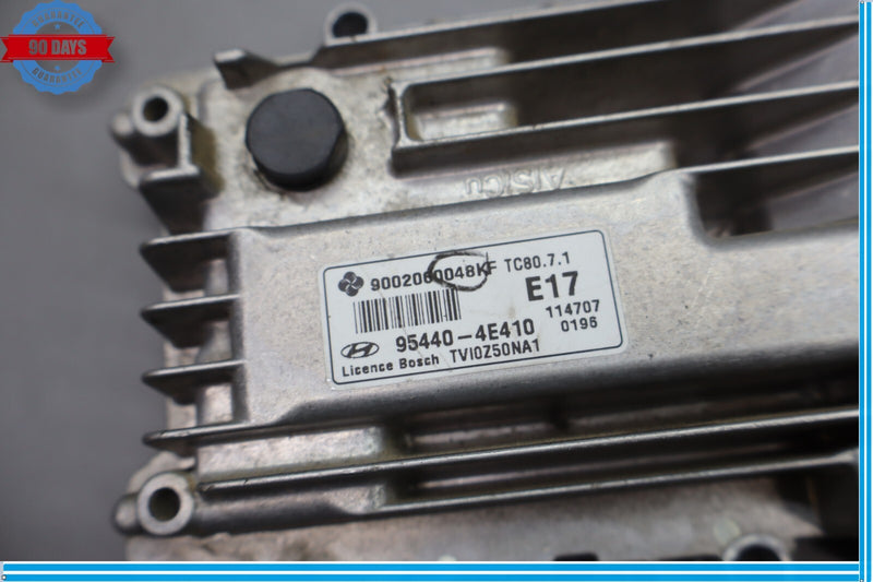 Load image into Gallery viewer, 11-13 Hyundai Equus ECU ECM Transmission Control Module Computer Unit Oem
