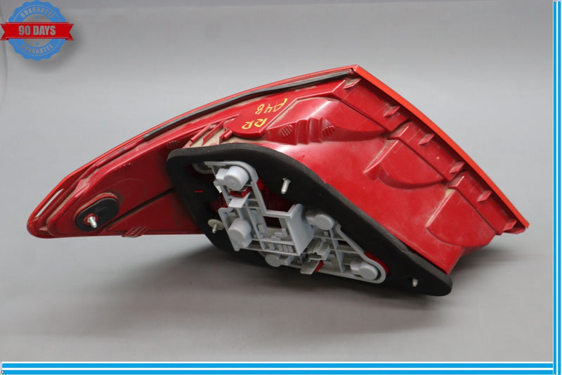 Load image into Gallery viewer, 08-14 Mercedes W204 C350 C300 C63 Rear Right Passenger Side Tail Light Lamp Oem
