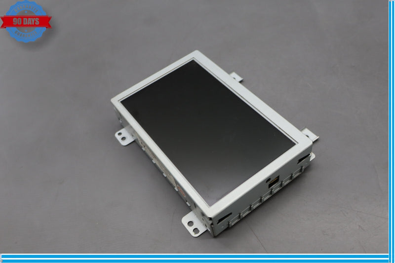 Load image into Gallery viewer, 11-13 Hyundai Equus Dash Radio Information Navigation Display Screen Oem

