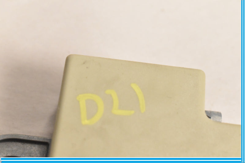 Load image into Gallery viewer, 08-10 BMW 750Li 750i F01 Rear Antenna Amp Booster Control Module 693502401 Oem
