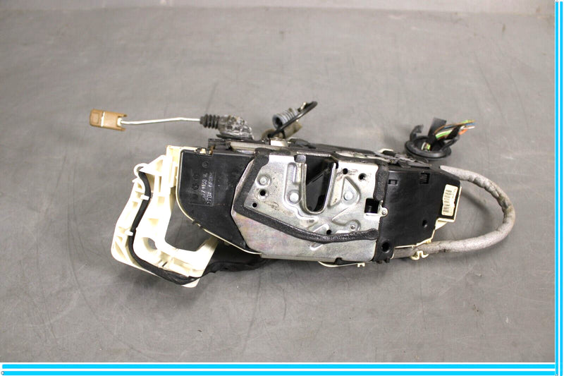 Load image into Gallery viewer, 07-14 Mercedes W221 S400 CL550 Front Left Side Door Lock Latch Actuator Oem
