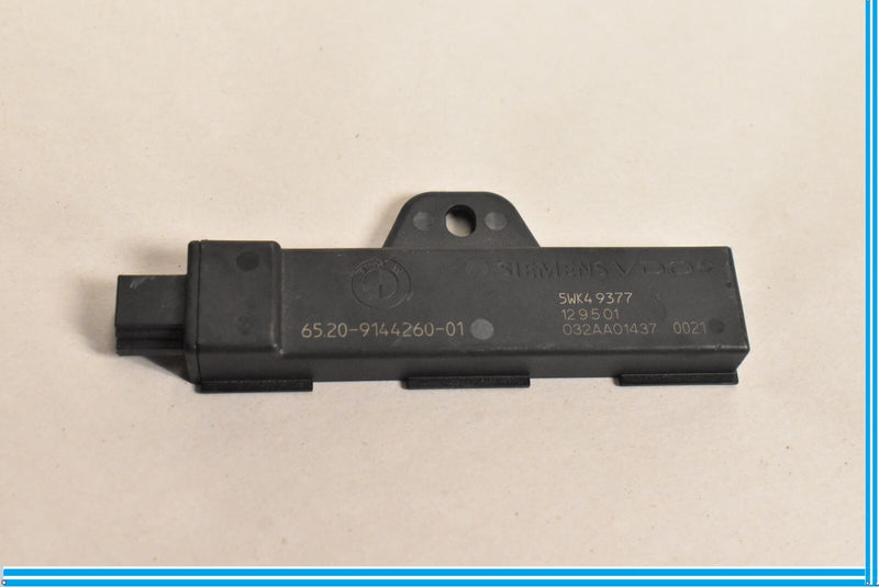 Load image into Gallery viewer, 09-19 BMW F01 F02 F07 F10 750Li 750i Keyless Entry Antenna 65209144260 Oem
