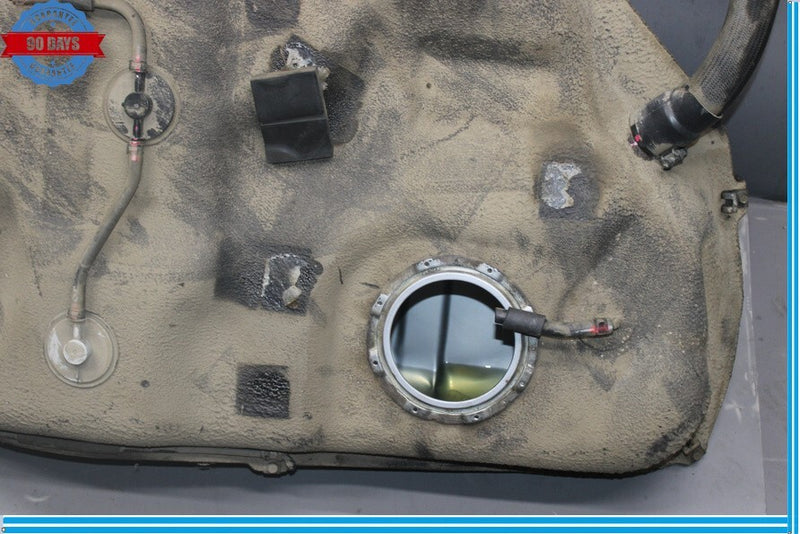 Load image into Gallery viewer, 2016 Hyundai Genesis Fuel Tank With Sender And Pump 31100B1500 Oem
