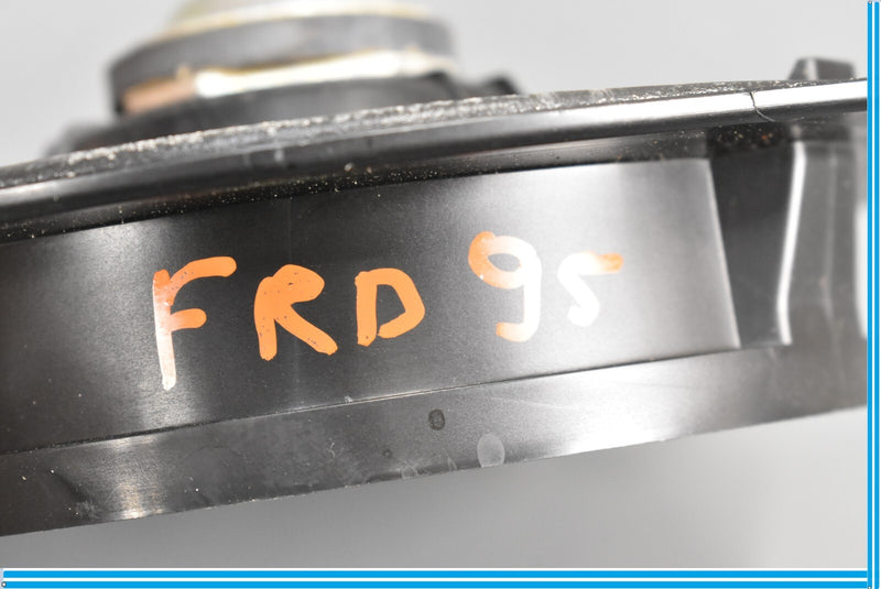 Load image into Gallery viewer, 08-15 Mercedes W204 C250 E350 Front Right Passenger Side Door Audio Speakers Oem
