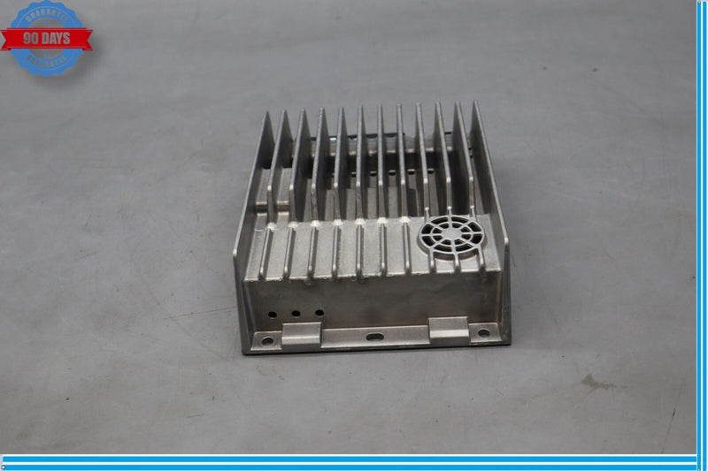 Load image into Gallery viewer, 08-17 Mercedes C250 SLK350 E350 W204 Amplifier Amp Harman/Becker 1729006700 Oem
