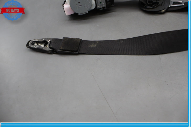 Load image into Gallery viewer, 10-16 Porsche Panamera 970 Front Right Side Seat Belt Seatbelt Retractor Oem
