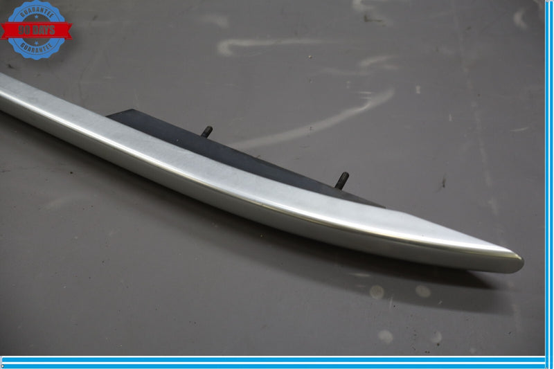 Load image into Gallery viewer, 11-17 Volkswagen Touareg Right Side Roof Rail Rack Luggage Carrier Molding Oem
