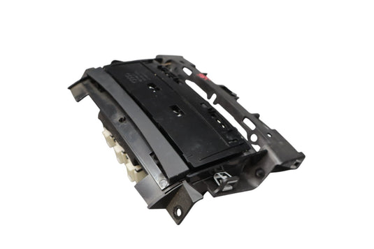 11-18 Audi A8 A8L Quattro Center Console Cigarette Lighter Outlet 4H0864051B Oem