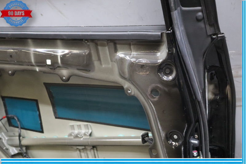 Load image into Gallery viewer, 11-16 Hyundai Equus Rear Left Driver Side Exterior Door Shell Panel Black Oem
