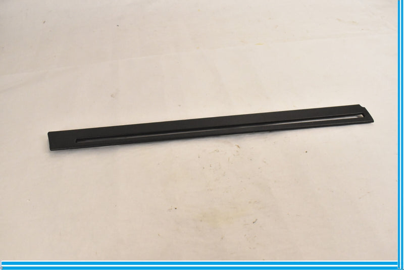 Load image into Gallery viewer, 2012 BMW F10 528XI 550I REAR RIGHT PLASTIC TRIM COVER
