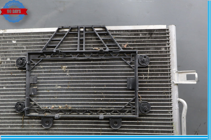 Load image into Gallery viewer, 03-09 Mercedes CLS550 E500 AC A/C Air Conditioning Condenser Assembly Oem
