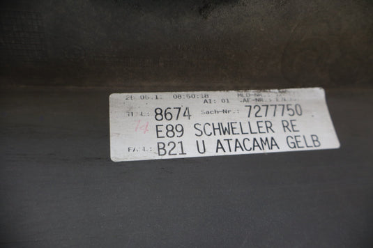 09-16 BMW E89 Z4 Right Passenger Side Skirt Rocker Panel Trim Cover Yellow Oem