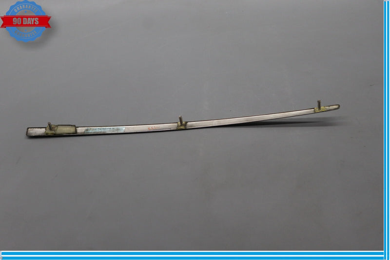 Load image into Gallery viewer, 06-12 Bentley Continental Flying Spur Front Right Side Bumper Trim Strip Oem
