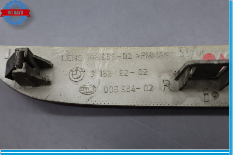 Load image into Gallery viewer, 09-15 BMW 740i 740Li 750i Rear Right Passenger Side Bumper Red Lens Marker Oem
