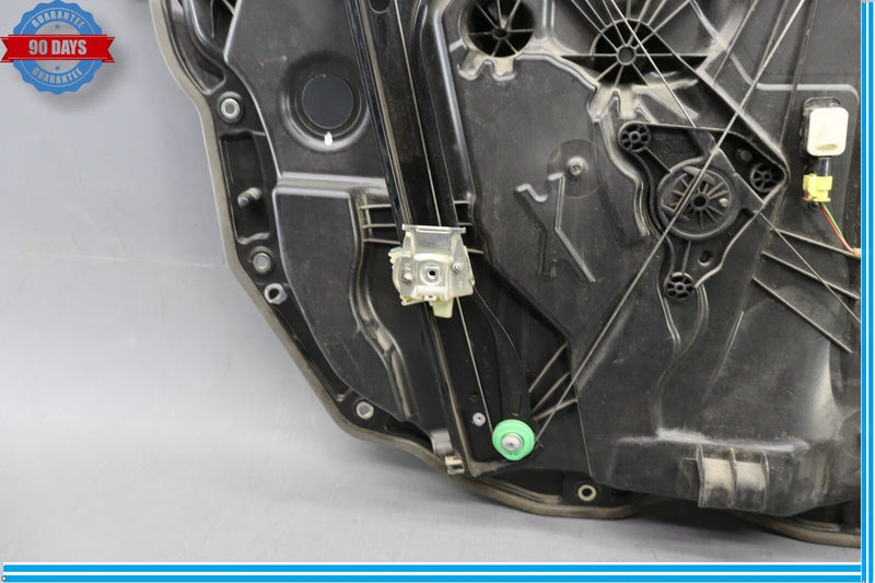 Load image into Gallery viewer, 11-18 Volkswagen VW Touareg Rear Right Passenger Side Window Regulator Oem
