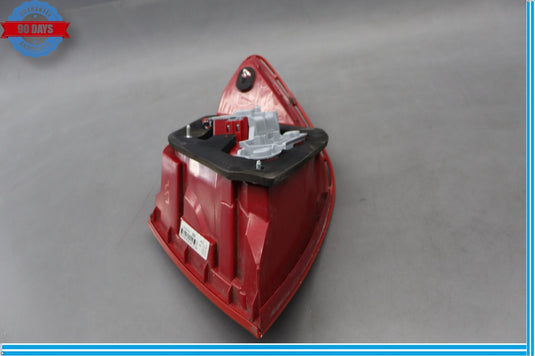 12-14 Mercedes W204 C250 C300 Left Driver Side Tail Light Taillight Lamp Oem