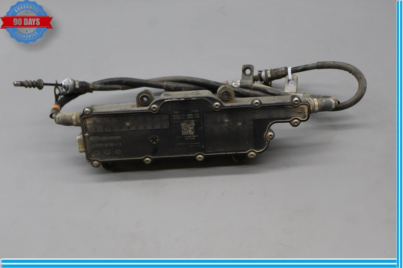 Load image into Gallery viewer, 15-17 Hyundai Genesis G80 Emergency Parking Brake Actuator Motor W/Cable Oem
