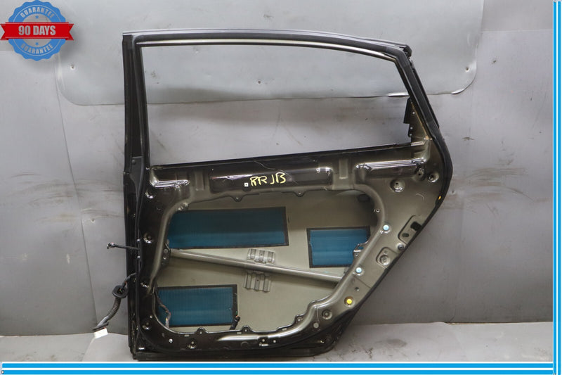 Load image into Gallery viewer, 11-16 Hyundai Equus Rear Right Passenger Side Exterior Door Shell Panel Oem
